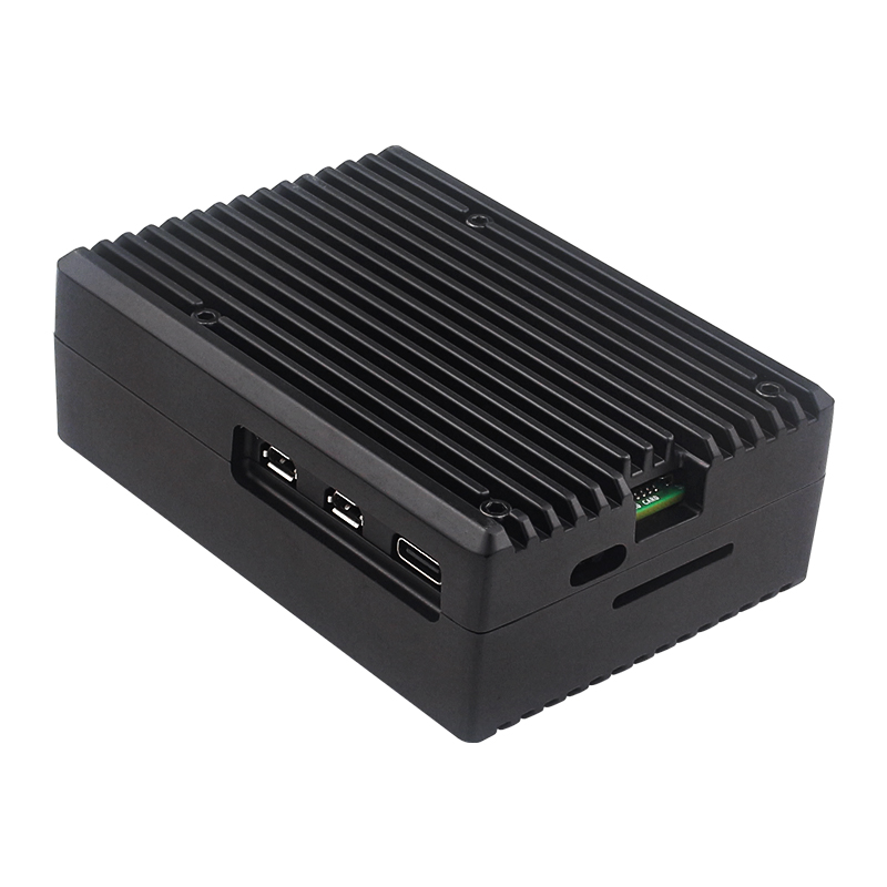 غلاف معدني من سبائك الألومنيوم - مراجعة Radxa Rock 5B 16Gb وسعره